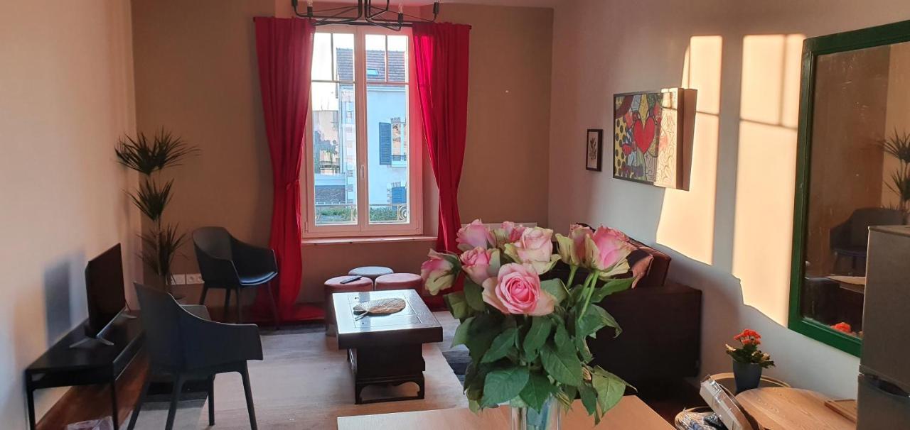 Appartements Cdg 茹瓦尼 外观 照片