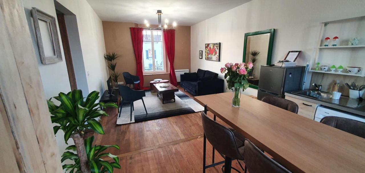 Appartements Cdg 茹瓦尼 外观 照片